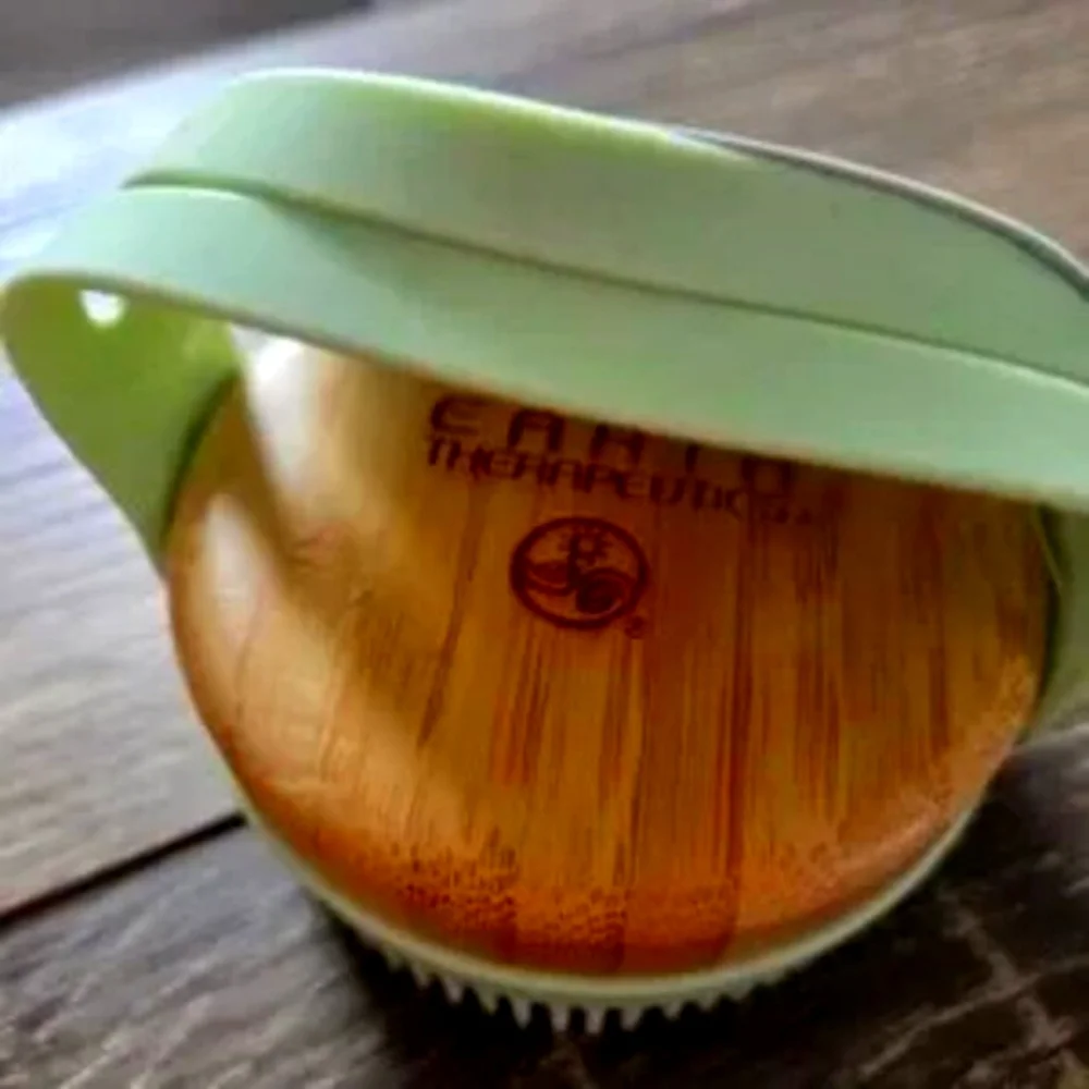 🦋2/$30! Earth Therapeutics Silicone & Bamboo Soft Body Brush with Handle NWT